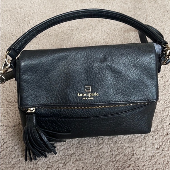kate spade Handbags - Kate Spade Black Crossbody
